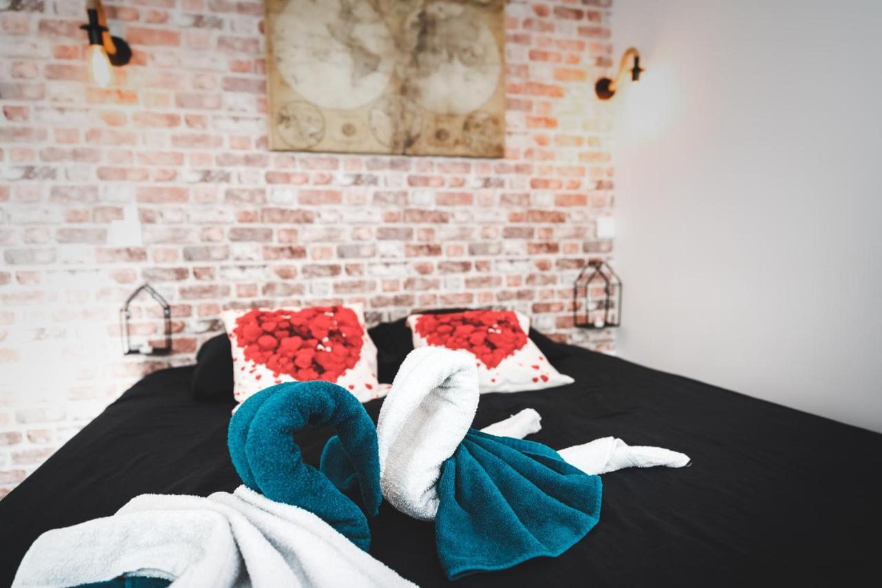 Love Loft Spa Ambronay Extérieur photo